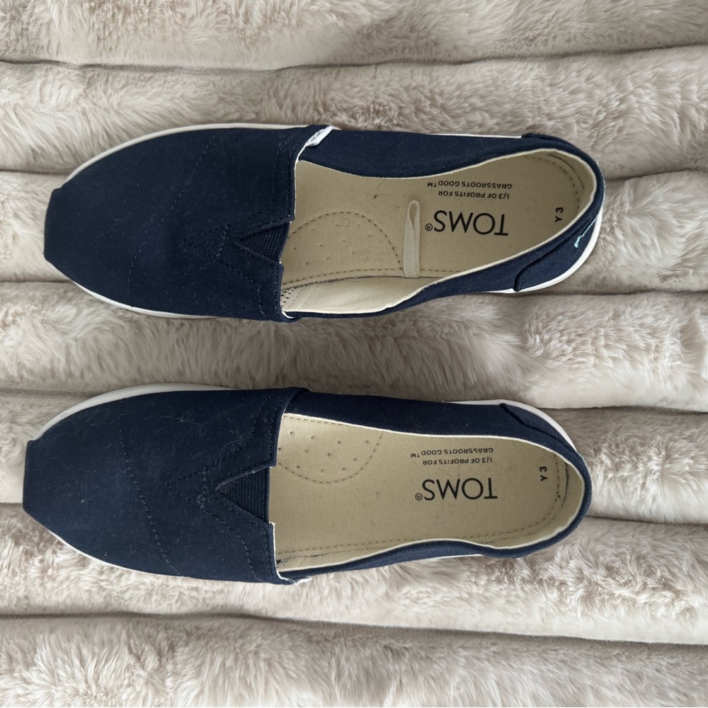 TOMS Kid’s Navy Slip-On Shoes